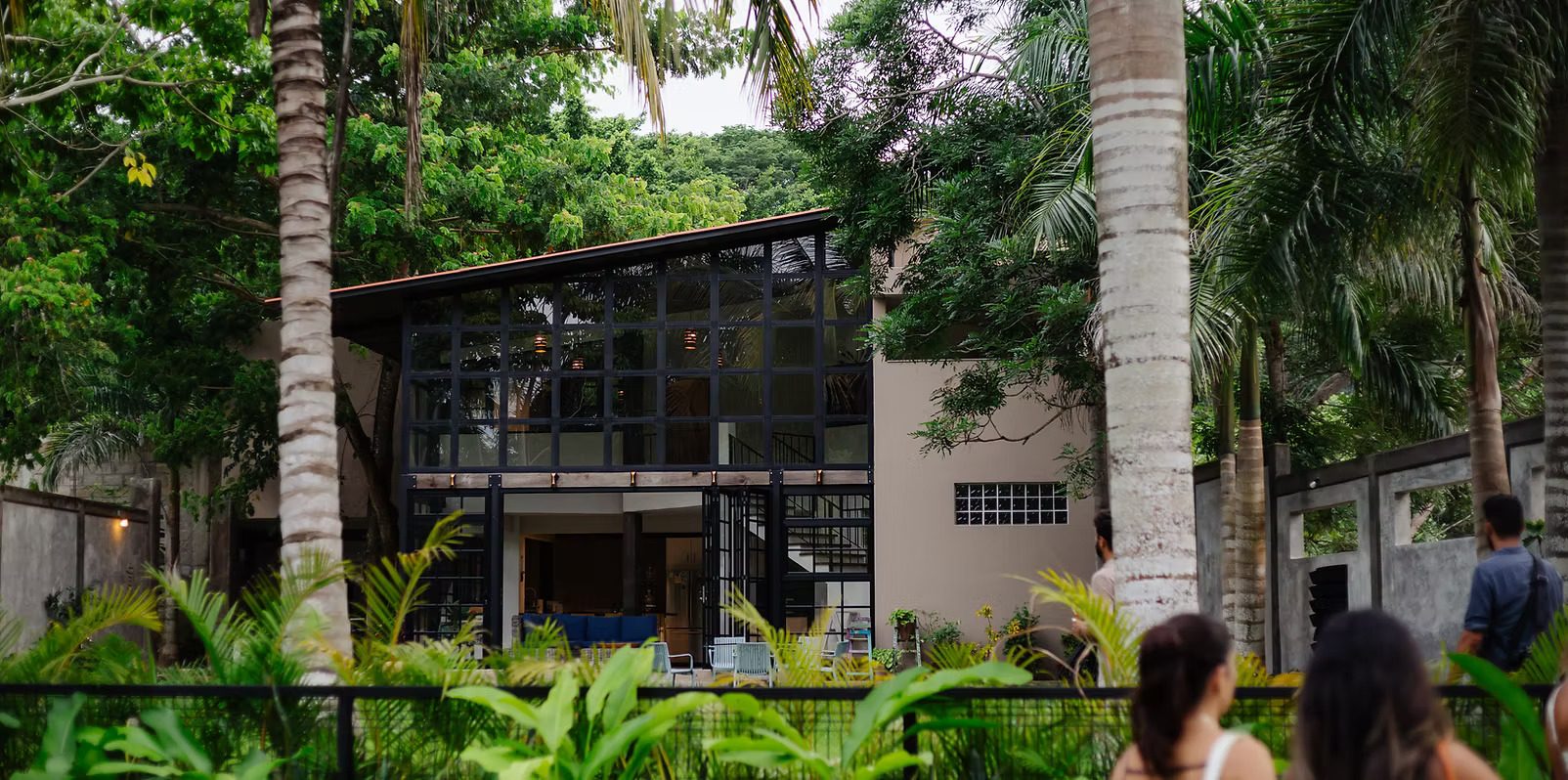 Can Groups Book Exclusive Estates in Mexico?